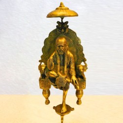 Sai Baba Sitting On Peeta Brass Statue