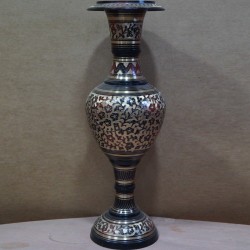 Flower designed brass flower vase