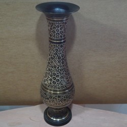 Hand crafted designer brass flower vase