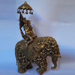 Beautifully designed Elephant ambari brass statue 