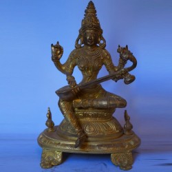 Saraswati holding veena brass statue