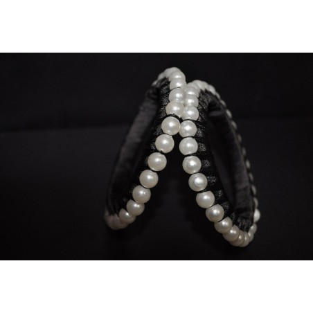 Silk threaded artificial pearl Bangle_01