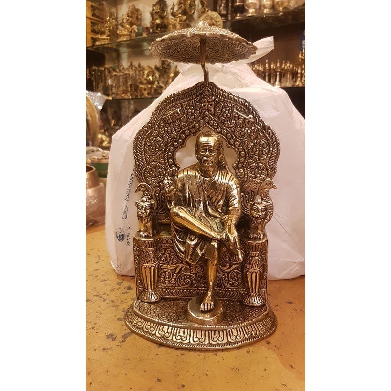 Shirdi Sri Sai Baba sitting on peeta brass statue