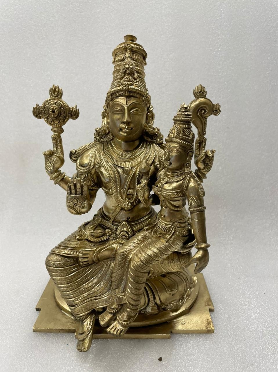 Lord Vishnu with Lakshmi Bronze Statue - Puja Sanskaram