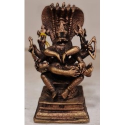 Ugra Narasimha Slitting Hirnyakashap back Sheshanaga Copper Statue